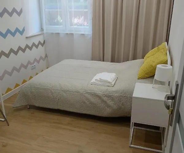 Three شقة كراكوفيا